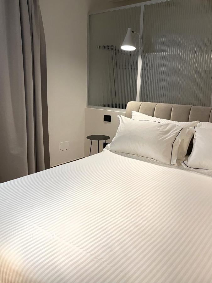 Raha Suites Syracuse Exterior foto