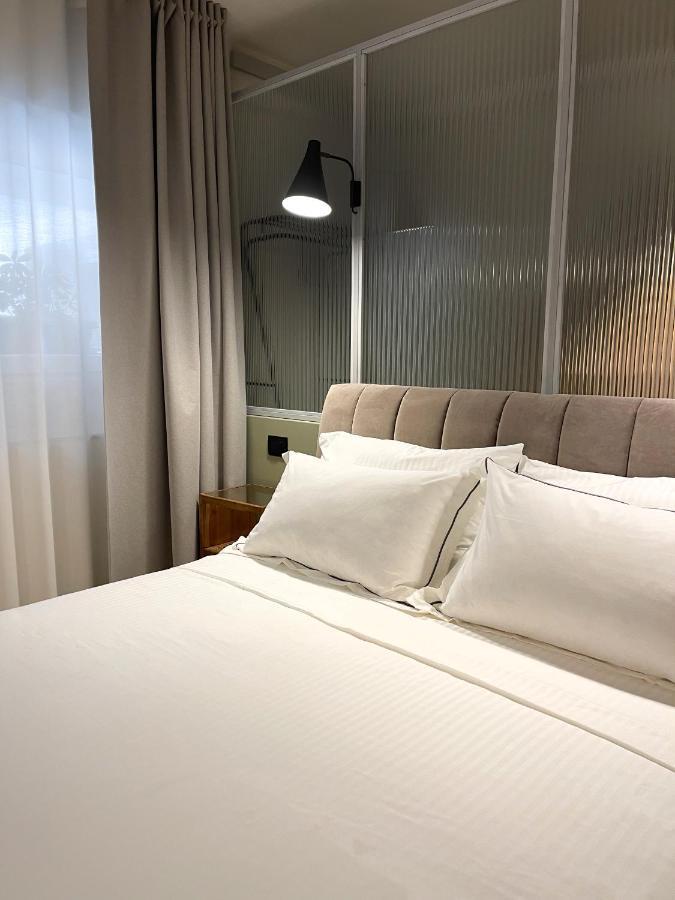 Raha Suites Syracuse Exterior foto