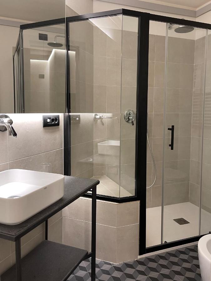 Raha Suites Syracuse Exterior foto