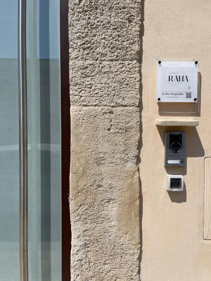 Raha Suites Syracuse Exterior foto