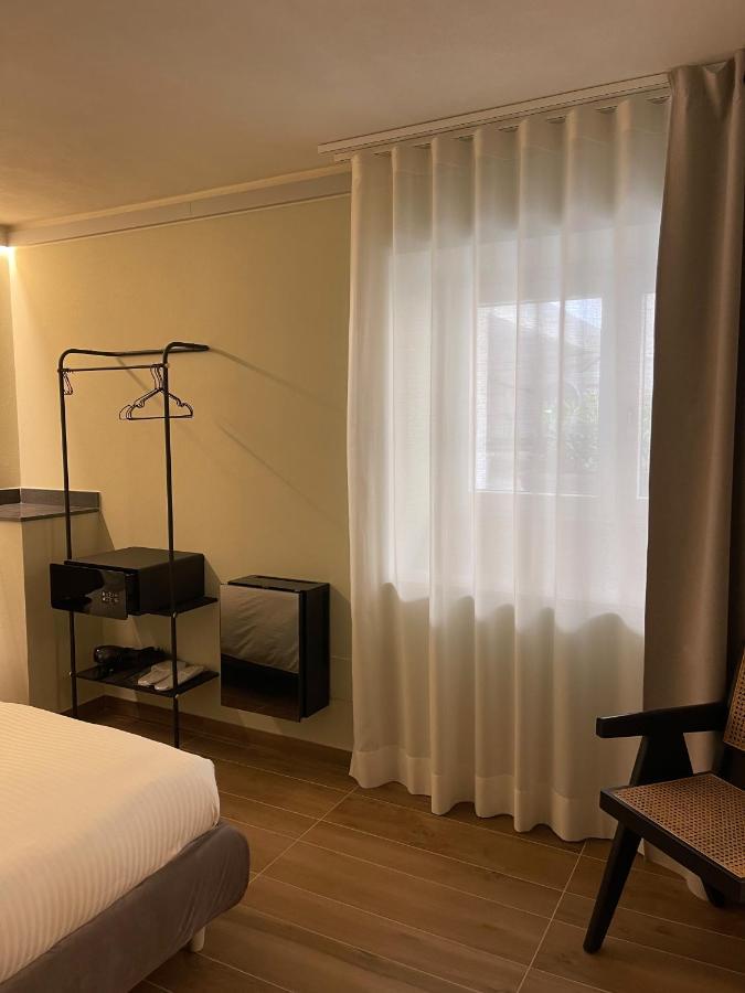 Raha Suites Syracuse Exterior foto